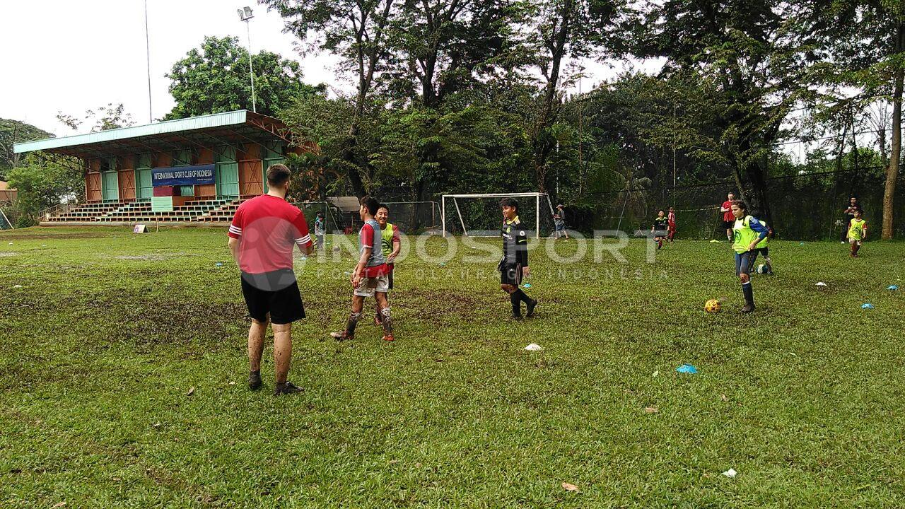 Sir%20Bobby%20Charlton%20School%20di%20ISCI%20Ciputat